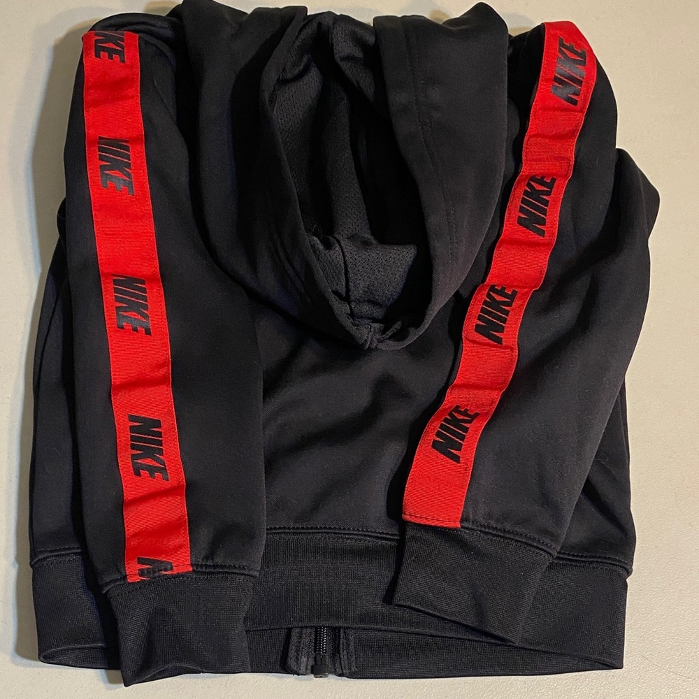 Nike Kids Jacket - Black and Red - Picture 3 of 3